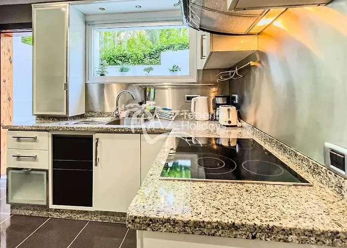 Casa de Férias Fabulous House In Americas Playa de las Americas (Tenerife)